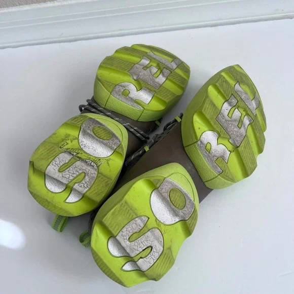 SOREL Women's Athletic Shoes Sneakers Gray Neon Green Lace Up Size 11 - Picture 7 of 8